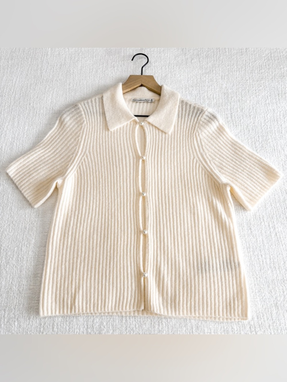 A&F ribbed short sleeve cardigan. - Picture 8 of 8
